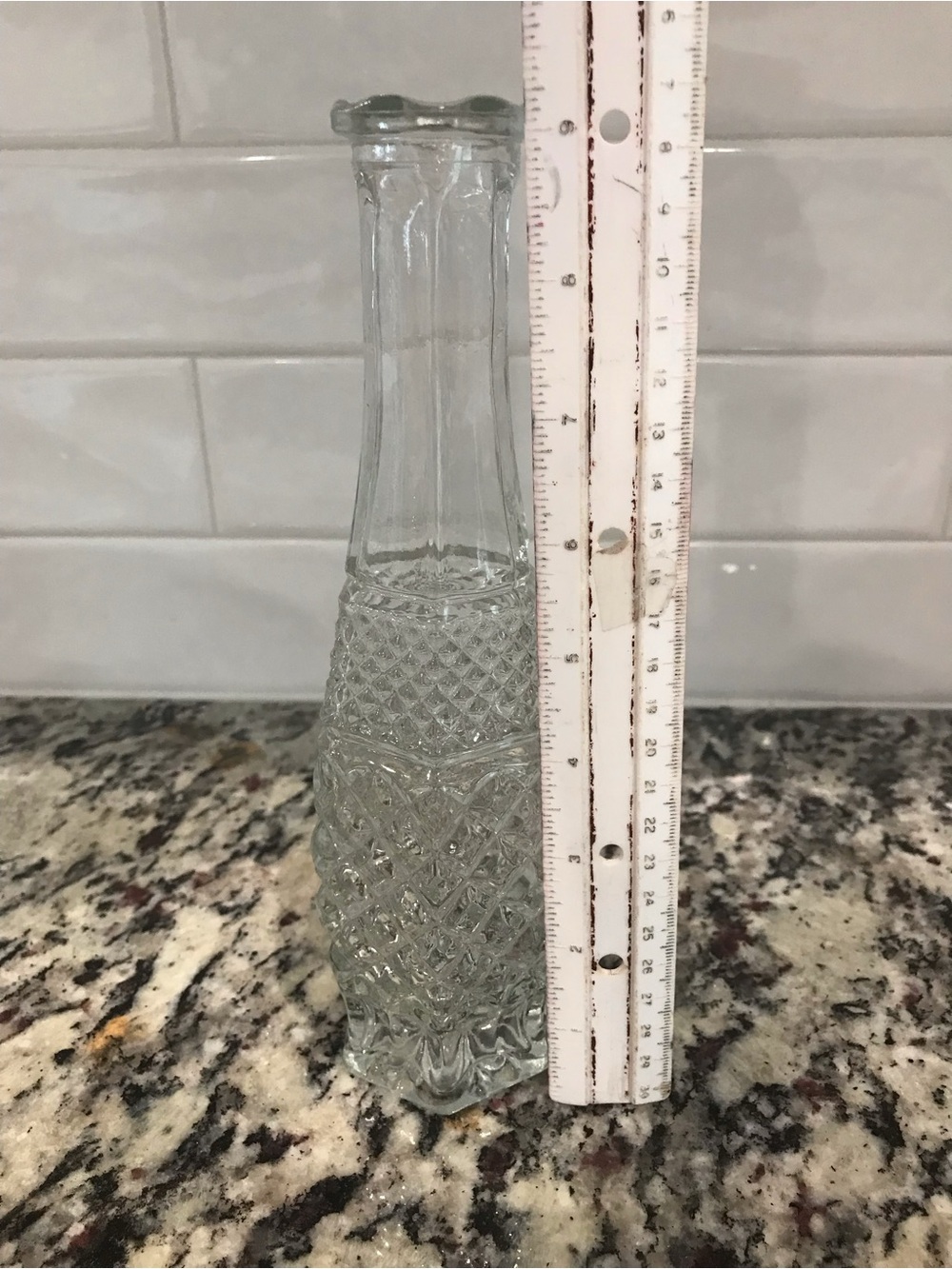 Vintage Anchor Hocking WEXFORD 9” Bud Vase - Picture 5 of 12